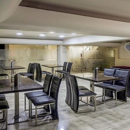 Hotel Treebo Trip Ganpati Bhopal Exterior foto