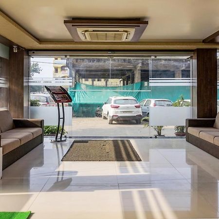 Hotel Treebo Trip Ganpati Bhopal Exterior foto